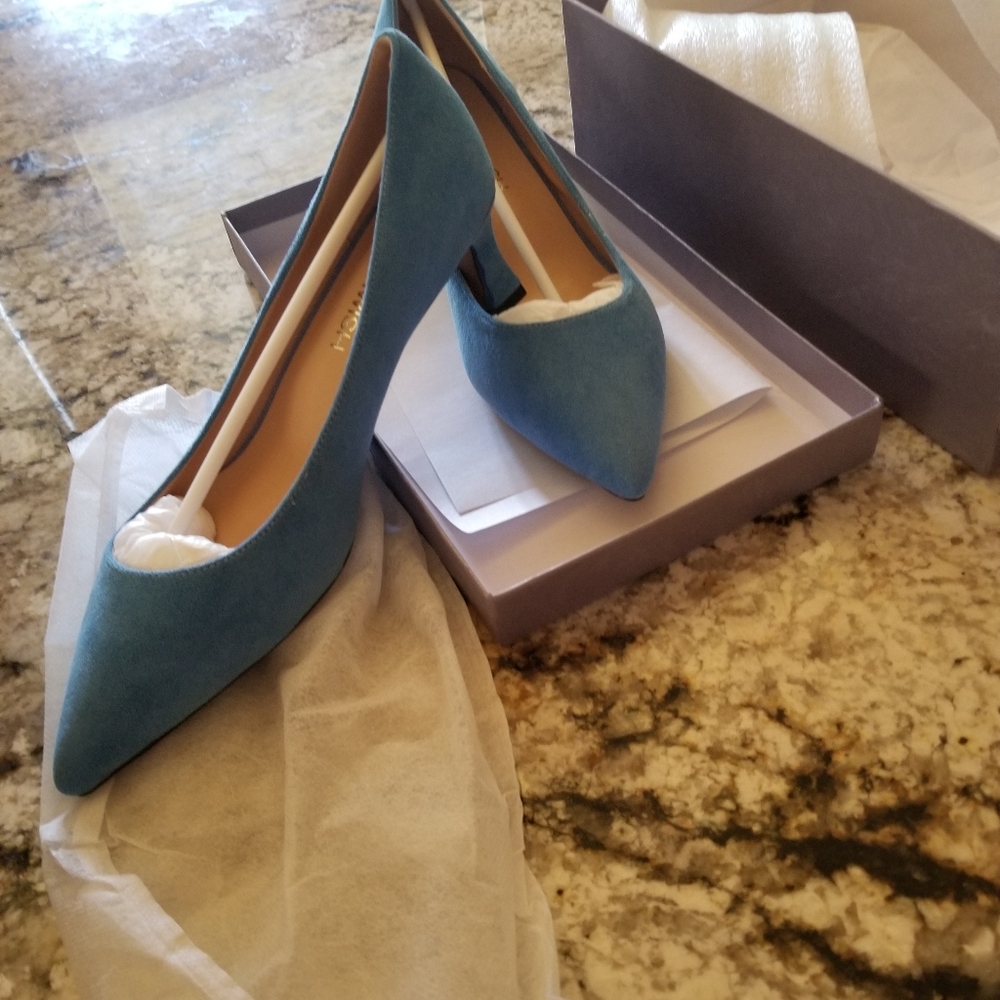 Blue Suede women 9M